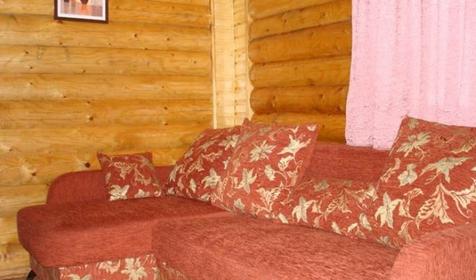 Двухместный номер в домике (7, 9, 11). Туркомплекс Горное настроение, Майкопский район, 10 км к юго-западу от ст. Даховской