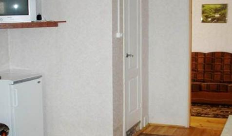 Пятиместный трехкомнатный домик. Турбаза Горная, р-н Майкопский, п. Каменномостский