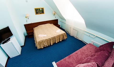 Трехместный номер. Турбаза Лаго-Наки, ст. Даховская (р-н Азишского хребта)