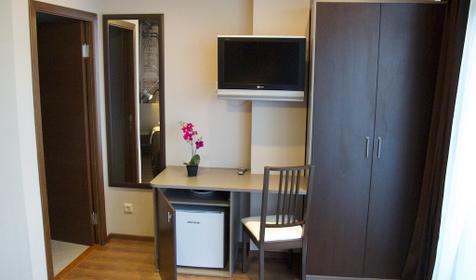 Brookline (Бруклин). Гостевой дом Серебряный утесЪ, г. Сочи