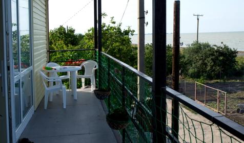 Балкон. Гостевой дом Песчаный берег, г. Ейск