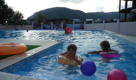 Бассейн. Парк-отель ЛермонтовЪ. Туапсинский район, п. Лермонтово