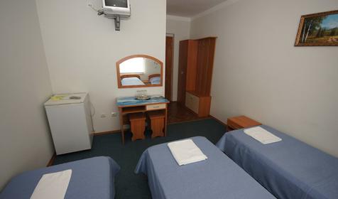 Трехместный номер. Гостевой дом Лера, г. Сочи, Лазаревский район, п. Лоо