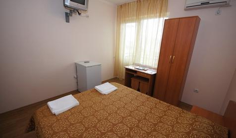 Двухместный номер с балконом. Гостевой дом Лера, г. Сочи, Лазаревский район, п. Лоо