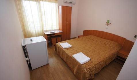 Двухместный номер с балконом. Гостевой дом Лера, г. Сочи, Лазаревский район, п. Лоо