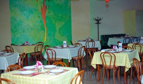 Кафе-пиццерия. Гостиница Версаль, г. Армавир