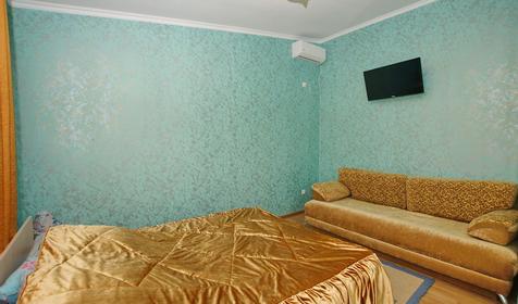 Однокомнатный люкс с балконом. Отель Райское местечко, г. Сочи, Лазаревский район, п. Лазаревское