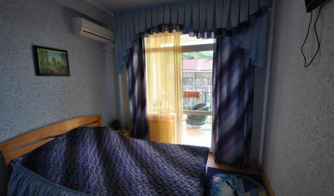 Двухкомнатный люкс с балконом. Отель Райское местечко, г. Сочи, Лазаревский район, п. Лазаревское