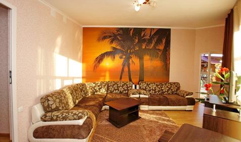 Двухкомнатный люкс с балконом и кухней. Отель Райское местечко, г. Сочи, Лазаревский район, п. Лазаревское