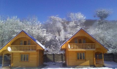 Гостевые дома Близнецы у реки, Майкопский район, ст. Даховская