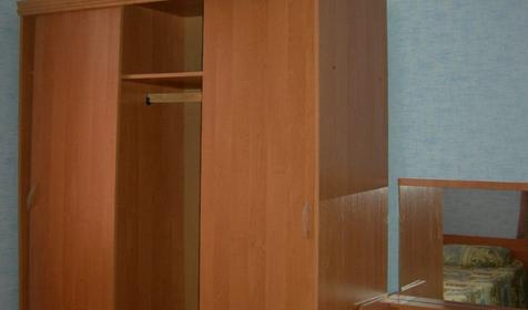 Трехместный номер. Гостиница "Лазурная плюс", п. Лазаревское