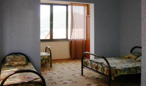 Четырехместный номер. Гостиница "Лазурная плюс", п. Лазаревское