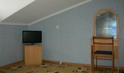 Двухкомнатный номер. Гостиница "Лазурная плюс", п. Лазаревское