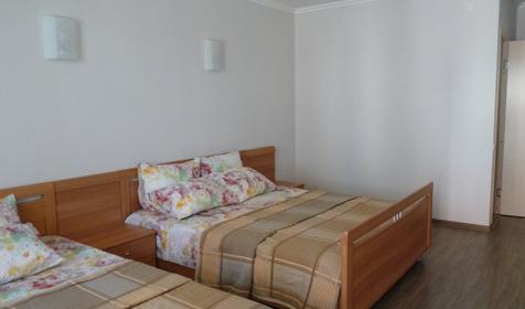 Трехместный полулюкс. Гостевой дом Тихий берег, г. Анапа, п. Витязево