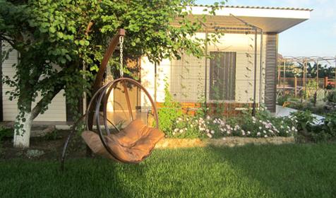 Дом с двумя номерами. Гостевой дом Летний сад, пос. Сенной