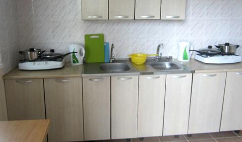 Дом с двумя номерами. Гостевой дом Летний сад, пос. Сенной