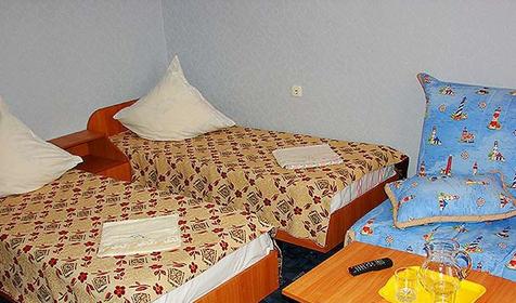 Полулюкс четырехместный. Гостевой дом "Южный рай", г. Анапа