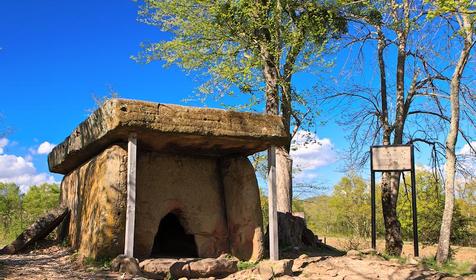 Дольмен "Тор"