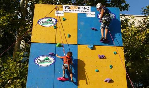 Мобильный скалодром. Краснодарский клуб альпинистов Стремление, г. Краснодар