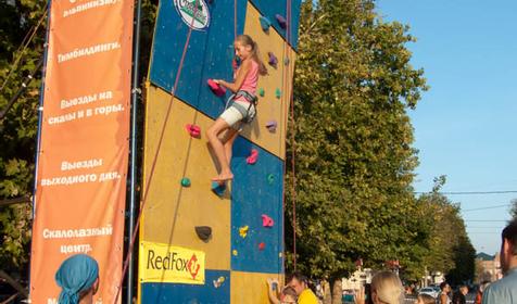 Мобильный скалодром. Краснодарский клуб альпинистов Стремление, г. Краснодар