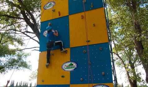 Мобильный скалодром. Краснодарский клуб альпинистов Стремление, г. Краснодар