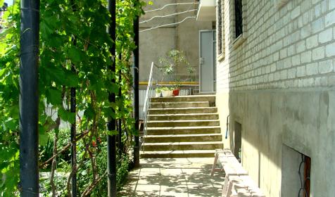 Крыльцо в дом Коттедж на Октябрьской, г. Геленджик