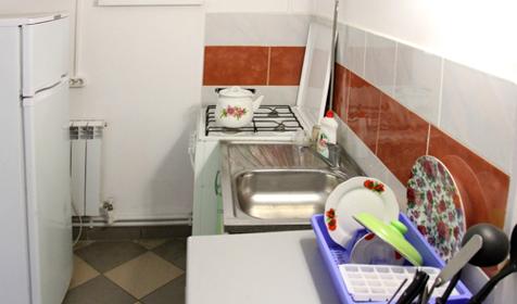 Трехместный номер с кухней. Мини-гостиница В гостях у гномов, г. Ейск