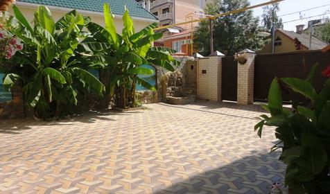 Территория. Гостевой дом "Дом у моря (Villa Costa)", г. Анапа, п. Джемете