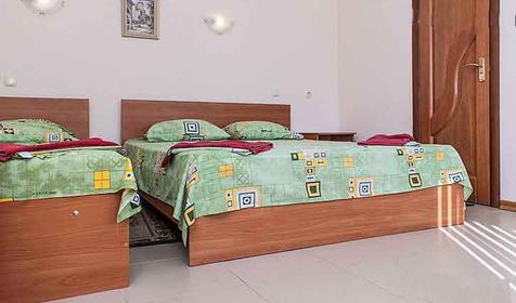 Трехместный полулюкс. Гостевой дом "Дом у моря (Villa Costa)", г. Анапа, п. Джемете