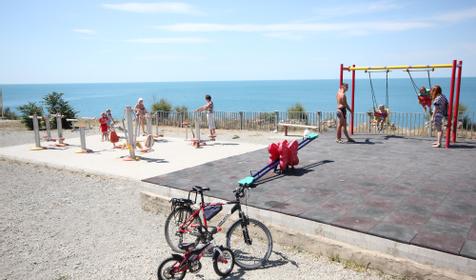 Спуск к морю. Гостевой дом Анапа-Патио, г. Анапа