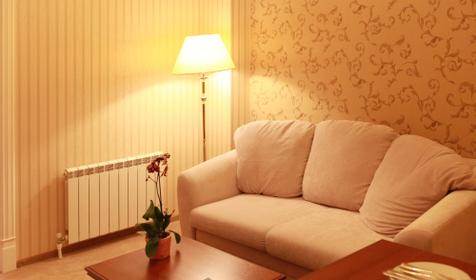 Люкс двухкомнатный. Отель "Золотой Дельфин", г. Сочи, Адлерский район