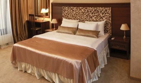 Семейный люкс двухкомнатный. Отель "Золотой Дельфин", г. Сочи, Адлерский район