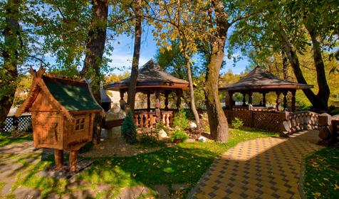 Гостиница Терем у реки, Республика Адыгея, Майкопский район, п. Каменномостский