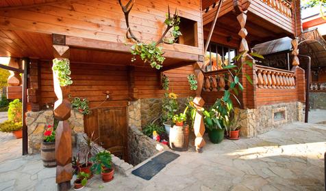 Гостиница Терем у реки, Республика Адыгея, Майкопский район, п. Каменномостский