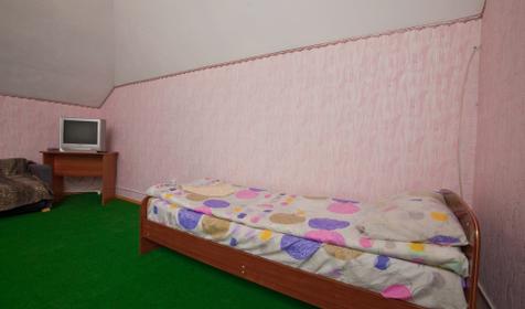 Стандарт трехместный с допместом. Отель Каменка. Майкопский район, п. Каменномостский