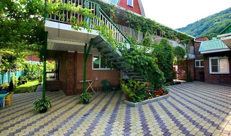 Фасад. Гостевой дом "Эдем", п. Ольгинка