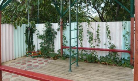 Двор. Гостевой дом Тандем, Темрюкский район, п. Пересыпь