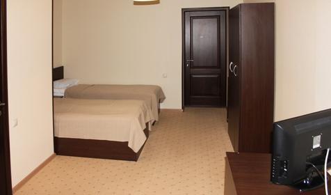 Стандарт. Ресторанно-гостиничный комплекс Канцлер, г. Тихорецк