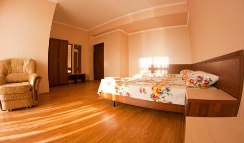 Трехместный стандарт. Гостевой дом Селини, г. Анапа, п. Джемете