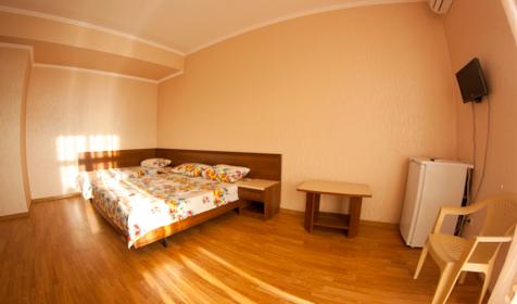 Трехместный стандарт. Гостевой дом Селини, г. Анапа, п. Джемете