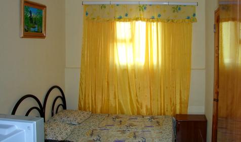 Двухместный стандарт с допместом Гостевой дом Азов-сокол,ст-ца Голубицкая