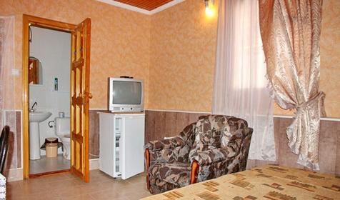 Трехместный стандарт Гостевой дом Азов-сокол,ст-ца Голубицкая