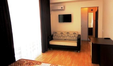 Четырехместный полулюкс. Мини-гостиница "Элени", кп. Витязево