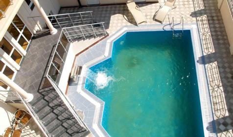 Бассейн. Гостевой дом "Арго", г. Геленджик