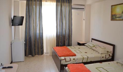 Трехместный номер. Гостевой дом "Гранд-Астери", п. Ольгинка