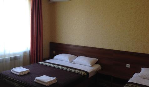 Трехместный номер с удобствами. Гостевой дом Маргарита, Сочи, Адлер