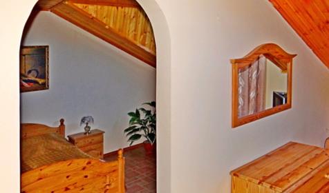 Двухместный двухкомнатный полулюкс, Гостиница Баунти, г. Анапа