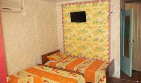 Четырехместный номер с удобствами. Гостевой дом Отдых у Татьяны, Ейский р-он, ст. Должанская