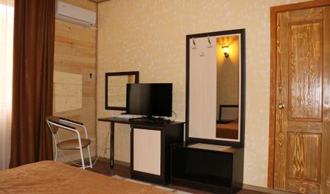 Двухместный улучшенный стандарт. Гостиница "Адэль", г. Геленджик, с. Архипо-Осиповка