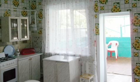 Гостевой дом На ул. Первомайская, п. Кучугуры